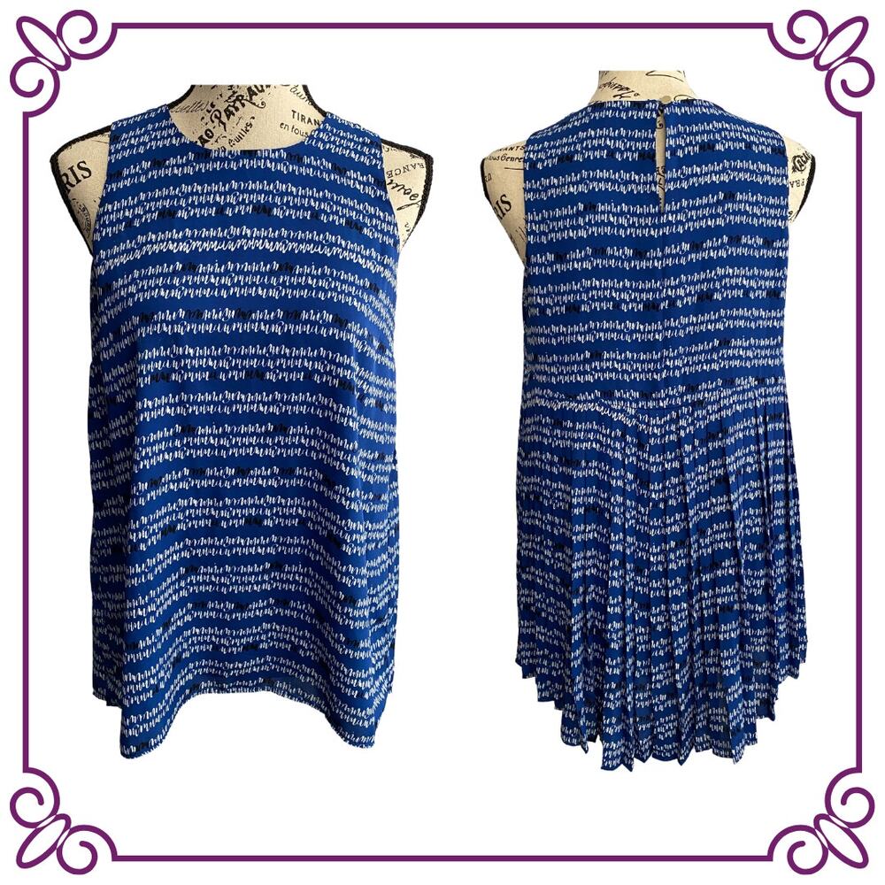 The Limited Collection Round Collar Printed Back Pleat Blue Sleeveless Blouse XS